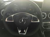 Xe Mercedes C300 Amg, lăn bánh ít, giá tốt chính hãng