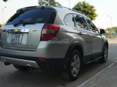 Cần bán gấp Chevrolet Captiva 2007, màu bạc số sàn