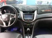 Cần bán Hyundai Accent 1.6 năm 2010, màu bạc, xe nhập