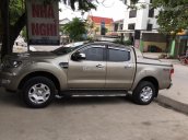 Cần bán Ford Ranger 2015 bản XLT, số sàn máy dầu 2 cầu, màu vàng cát