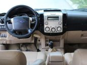 Cần bán xe Ford Everest đời 2008, màu đen như mới, giá 305tr