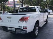 Cần bán gấp Mazda BT 50 3.2AT 2015, màu trắng, xe nhập số tự động