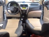 Bán ô tô Hyundai i10 1.0 MT sản xuất 2012, màu bạc chính chủ  