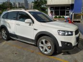 Bán xe Chevrolet Captiva LTZ 2015, số tự động, màu trắng, xe nhà đi