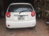 Cần bán Chevrolet Spark năm sản xuất 2010, màu trắng giá cạnh tranh