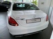 Báo giá xe Mercedes C250 xe mới 100% chính hãng, hỗ trợ vay 80%, giá ưu đãi