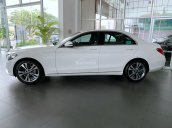 Báo giá xe Mercedes C250 xe mới 100% chính hãng, hỗ trợ vay 80%, giá ưu đãi