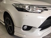 Bán xe Toyota Vios 2017, màu trắng, xe như mới tinh