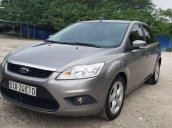 Cần bán lại xe Ford Focus 1.8 MT đời 2011, màu xám như mới