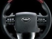 Cần bán xe Toyota Fortuner năm 2018, màu nâu