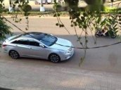 Cần bán xe Hyundai Sonata sản xuất năm 2011, màu bạc, nhập khẩu chính chủ