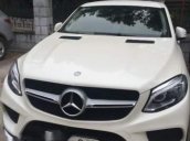 Cần bán gấp Mercedes GLE 400 4Matic 2016, màu trắng, xe nhập xe gia đình