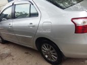 Cần bán Toyota Vios 1.5G AT năm 2012, màu bạc