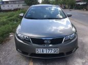 Cần bán lại xe Kia Forte 2011, màu xám