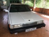 Bán ô tô Toyota Camry 1985, màu trắng, xe nhập