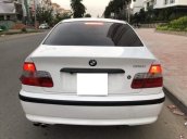 Bán BMW 3 Series 318i đời 2004, màu trắng số tự động, giá chỉ 280 triệu