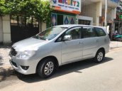 Cần bán lại xe Toyota Innova G đời 2012, màu bạc