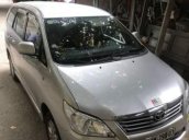 Bán Toyota Innova 2013, màu bạc, giá tốt