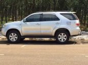 Cần bán Toyota Fortuner năm 2009, màu bạc chính chủ 