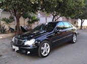 Bán Mercedes C240 đời 2005, màu đen, nhập khẩu nguyên chiếc giá cạnh tranh