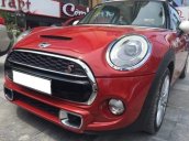 Bán Mini Cooper 2015 màu đỏ, 3 cửa, nhập khẩu Anh, chạy lướt 18.000 km