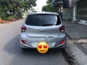 Cần bán gấp Hyundai Grand i10 MT sản xuất 2016, màu bạc, xe đẹp