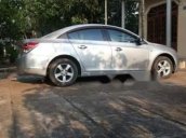 Cần bán xe Chevrolet Cruze LS sản xuất năm 2010, màu bạc, xe nhập số sàn