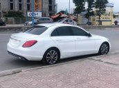 Mercedes C200 model 2017 màu trắng, đẹp xuất sắc