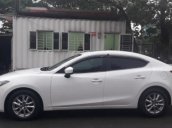 Bán xe cũ Mazda 3 1.5 AT năm 2015, màu trắng như mới