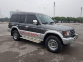 Bán Mitsubishi Pajero 3.0V6 sản xuất năm 2004, màu xám, xe gia đình