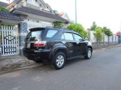 Cần bán lại xe Toyota Fortuner AT đời 2009, màu đen ít sử dụng