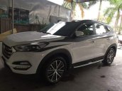 Bán xe Hyundai Tucson đời 2016, màu trắng, nhập khẩu