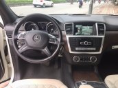 Bán xe Mercedes ML400 AMG 2015, màu trắng, xe nhập