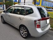 Cần bán Kia Carens, SX 2014 số sàn, bản 2.0, màu bạc gia đình sử dụng