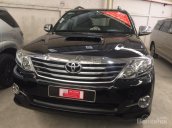 Cần bán Toyota Fortuner dầu đời 2016, màu đen