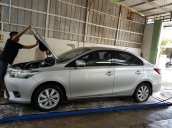 Bán Toyota Vios E 1.5MT màu bạc, số sàn, sản xuất cuối 2014 mẫu mới