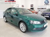 Bán Volkswagen Jetta màu xanh - Sedan hạng C tiêu chuẩn Mỹ, hỗ trợ trả góp 90%. Hotline: 090.898.8862