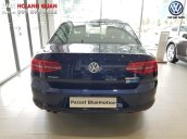 Passat Bluemotion màu xanh - Sedan hạng D, nhập khẩu nguyên chiếc từ Đức, trả góp 80%/ Hotline: 090.898.8862