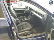 Passat Bluemotion màu xanh - Sedan hạng D, nhập khẩu nguyên chiếc từ Đức, trả góp 80%/ Hotline: 090.898.8862