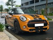 Cần bán gấp xe Mini Cooper 2015, màu vàng xịn, xe chở sếp