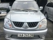 Cần bán xe Mitsubishi Jolie đời 2005, màu bạc