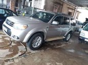 Cần bán xe Ford Everest đời 2014, màu bạc, giá chỉ 610 triệu