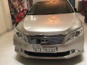 Bán ô tô Toyota Camry 2.5 Q sản xuất năm 2014, màu bạc, giá tốt