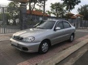 Cần bán lại xe Daewoo Lanos đời 2004, màu bạc, xe gia đình