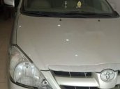 Cần bán Toyota Innova đời 2006, màu bạc, giá tốt