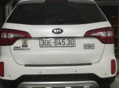 Cần bán xe Kia Sorento 2.4 AT 2016, màu trắng, giá tốt