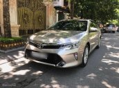 Bán Toyota Camry 2.0 sx 2018, xe siêu lướt, màu vàng cát