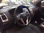 Bán Hyundai i20 2011, màu trắng, xe nhà chạy rất kỹ