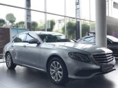 Bán xe Mercedes E200 năm 2018, màu bạc