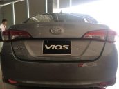 Bán Toyota Vios E CVT đời 2018, màu bạc, giá tốt